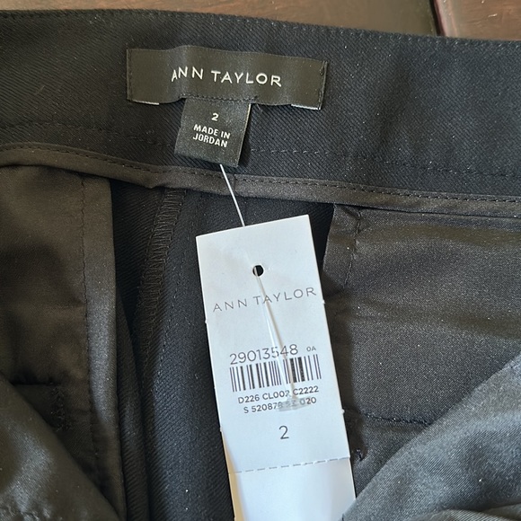 Ann Taylor NWT Wide Leg Crop Pants - Picture 2 of 2